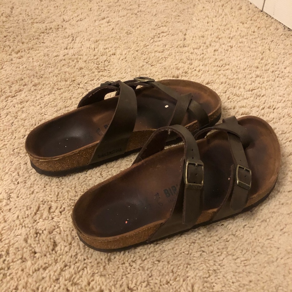Mayari Birkenstock’s